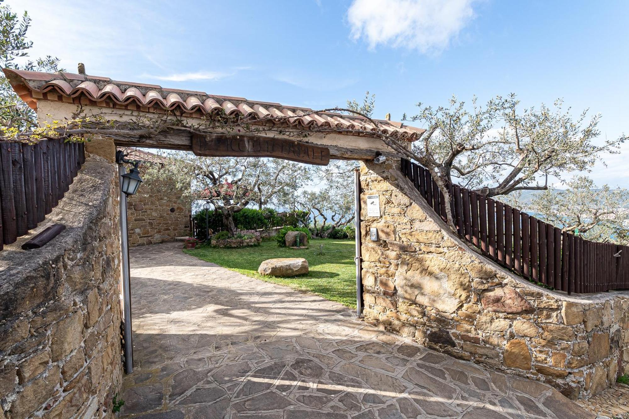 Bellezza In Cilento Panoramic Apts Castellabate Kültér fotó